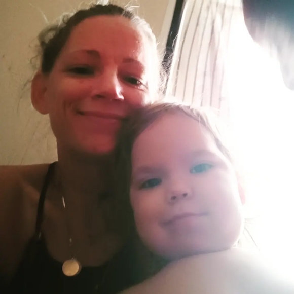 Meet your Posher, Ally - Picture 8 of 13